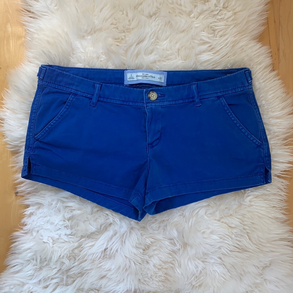 Abercrombie short, size 26 or 2
